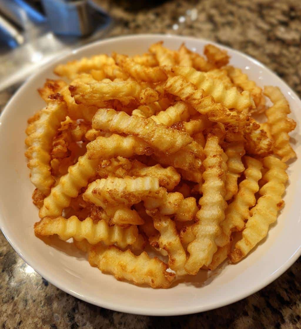 Air Fryer Delicious Crinkle Fries Classic